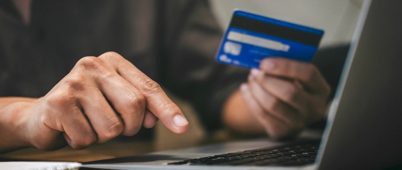 Integración de la plataforma de pagos online Adyen para comercios electrónicos